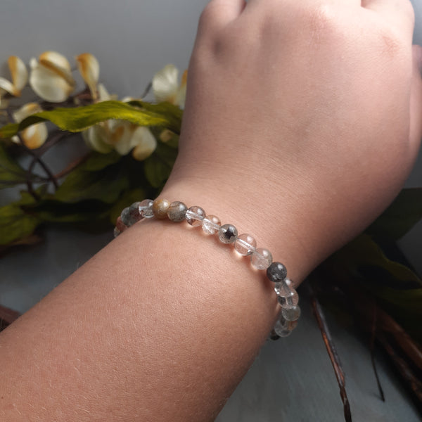 Garden Quartz Stone Bead Bracelet 6mm