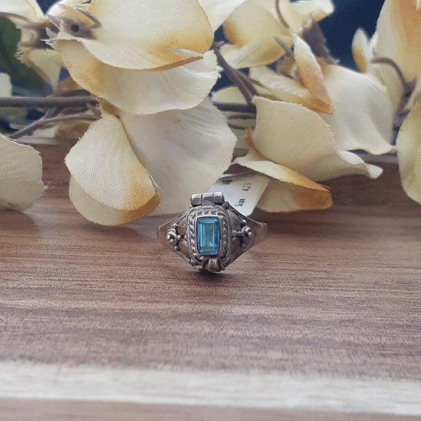 Poison Ring Faceted Rectangle Blue Topaz