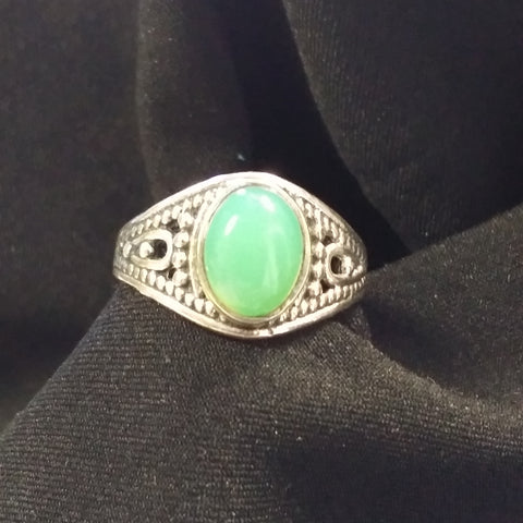 Chrysoprase Small Oval Ring