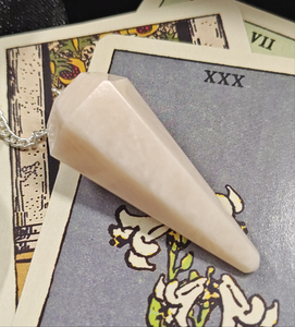 Pendulum Point Peach Moonstone