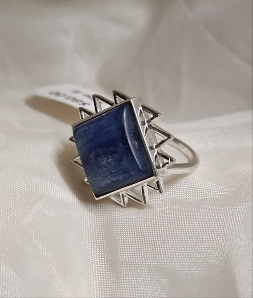 Blue Kyanite Ring