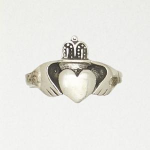Pewter Mens Ring Claddagh Size 9