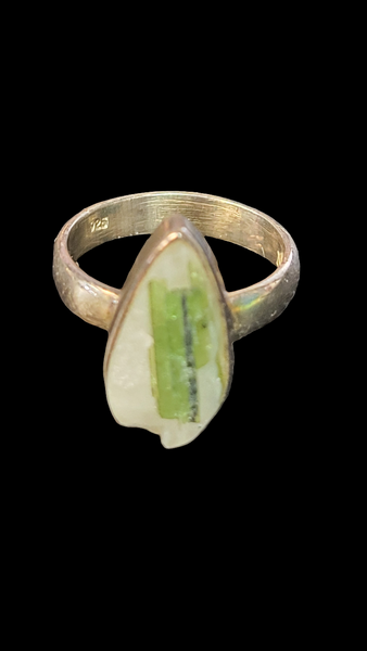 Green Tourmaline Quartz Teardrop Ring