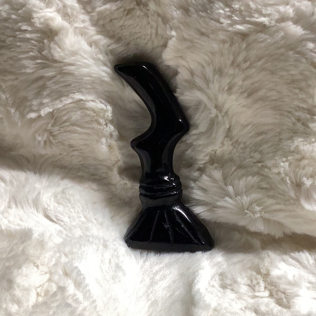 Witchs Broom Black Obsidian