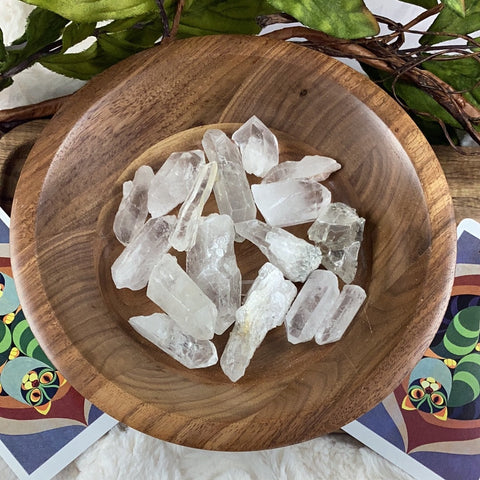 Quartz Point Rough Raw Small