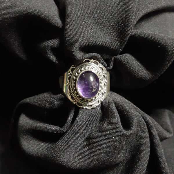 Amethyst Ring Oval