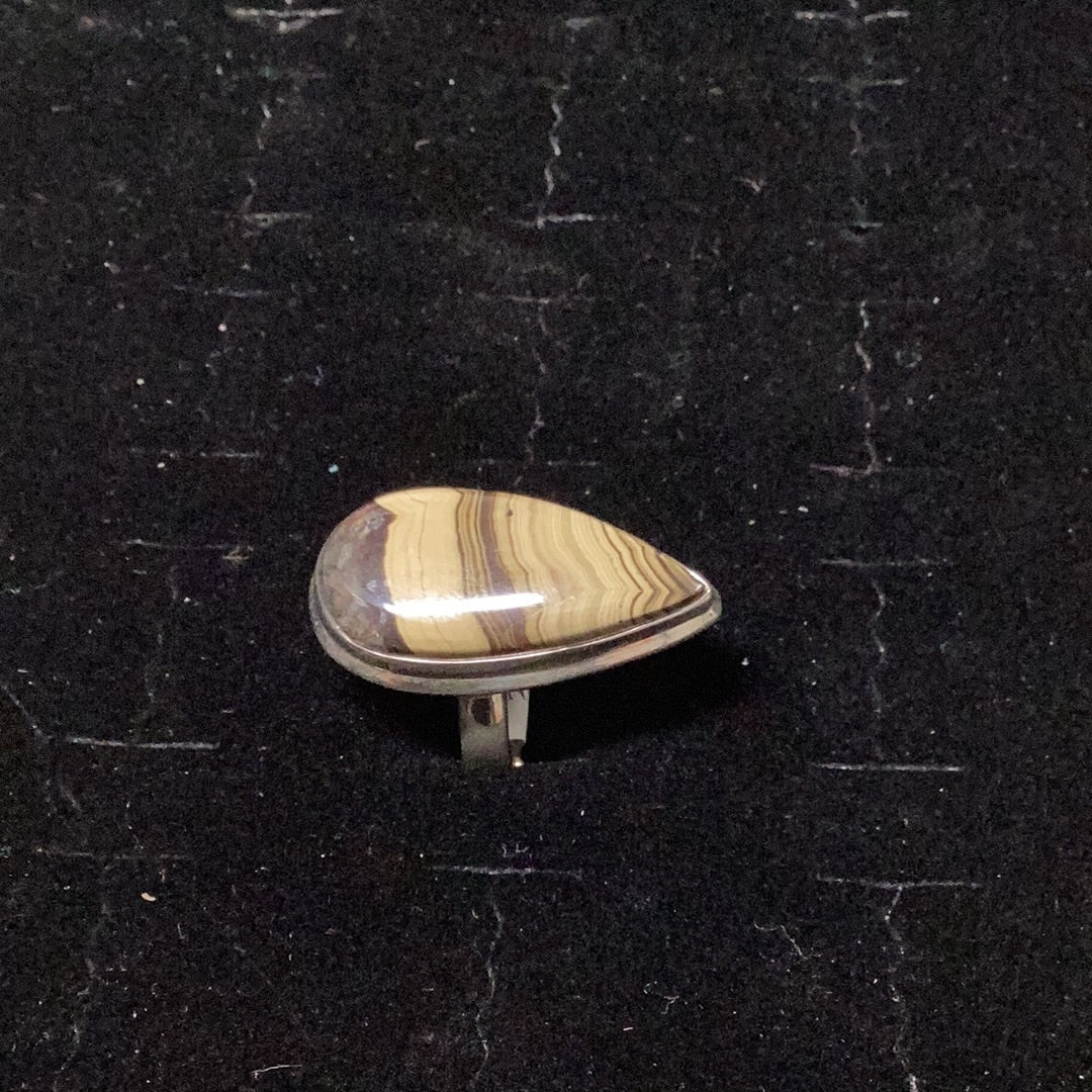 Schalenblende Large Teardrop Ring