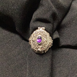 Poison Ring Large Faceted Oval Amethyst