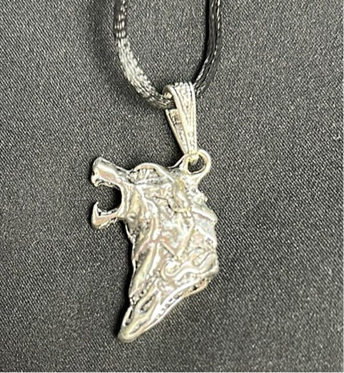 PPH Wolf Head Necklace