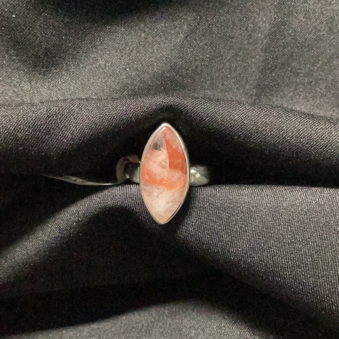 Hematoid Quartz Ellipses Ring