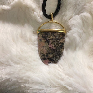 Rhodonite Tongue Pendant Gold Cap