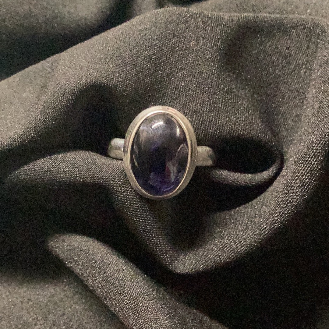 Amethyst Oval Ring