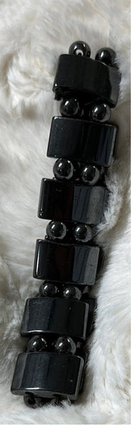 Hematite Bracelet Half round Large and 6mm bead