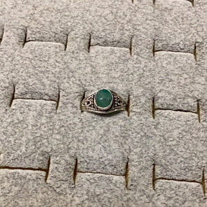 Emerald Small Oval Silver Filigree Ring