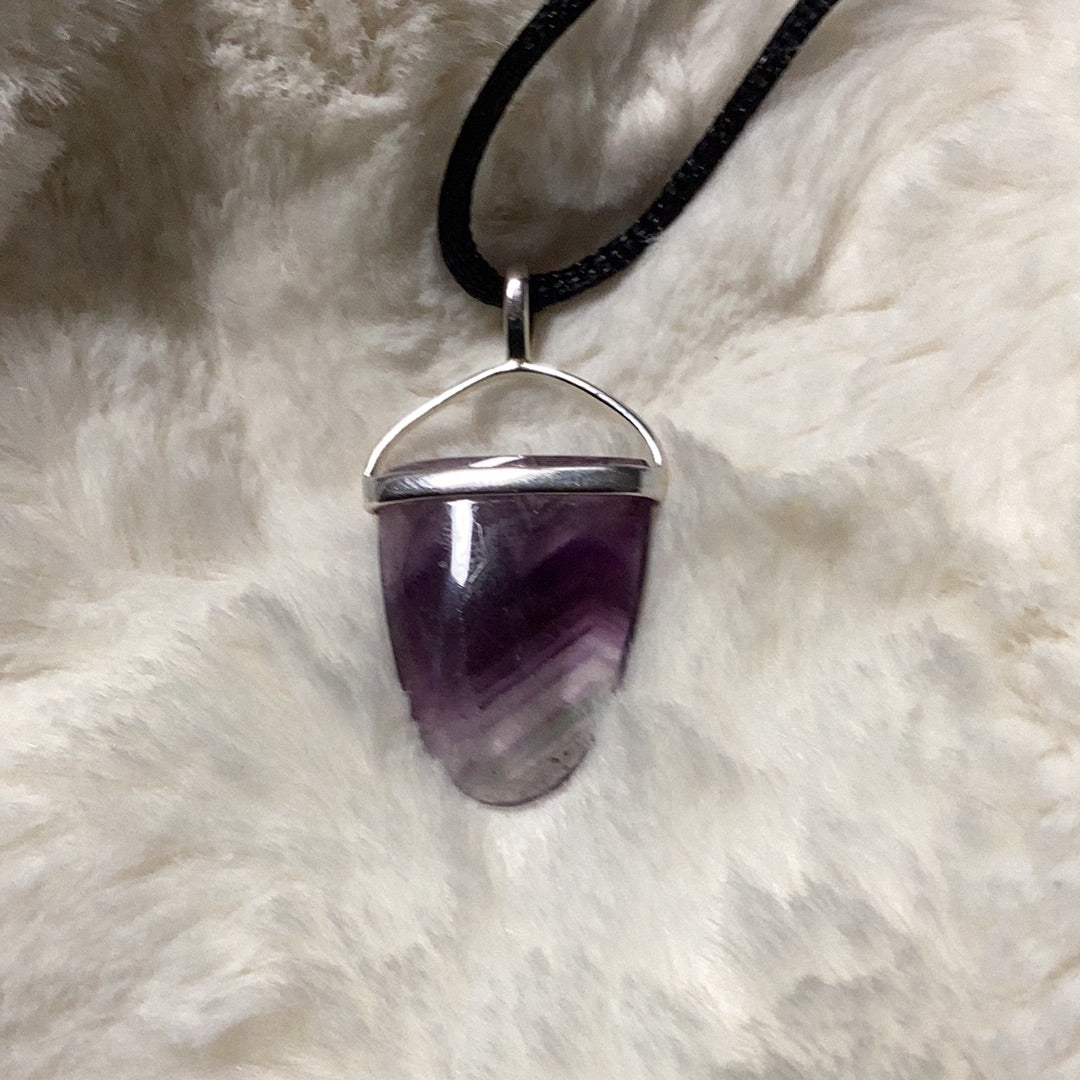 Fluorite Tongue Silver Cap